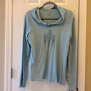 Columbia Hooded Long Sleeve muted green T-shirt with Feather print on Chest
